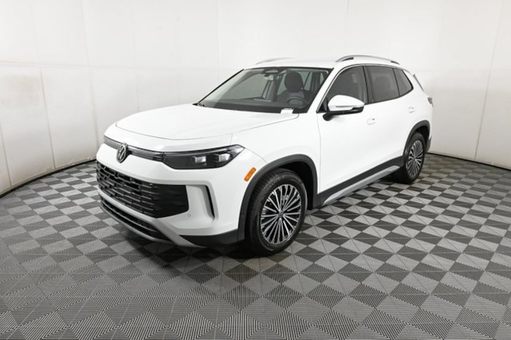 New 2025 Volkswagen Tiguan 2.0T S SUV