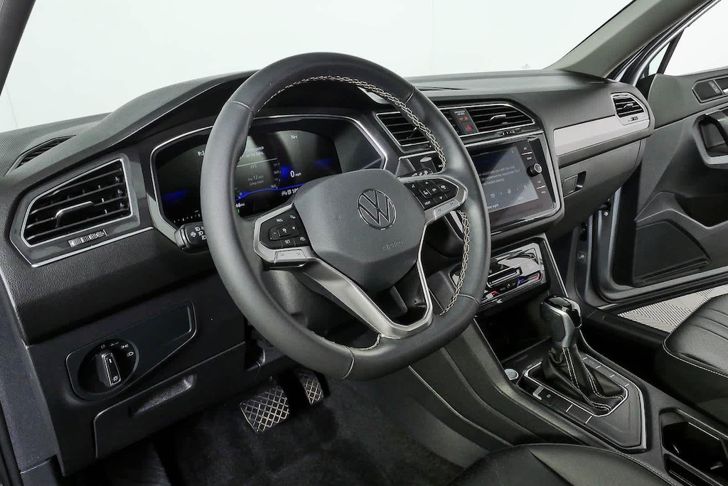 Certified 2023 Volkswagen Tiguan 2.0T SE SUV