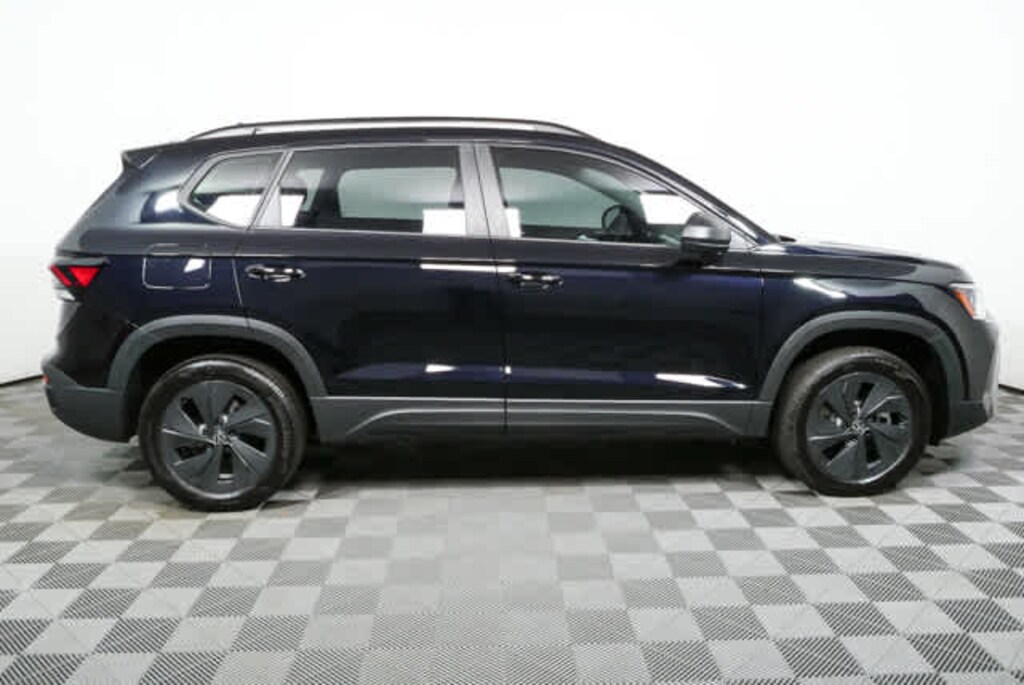 New 2026 Volkswagen Taos 1.5T S SUV