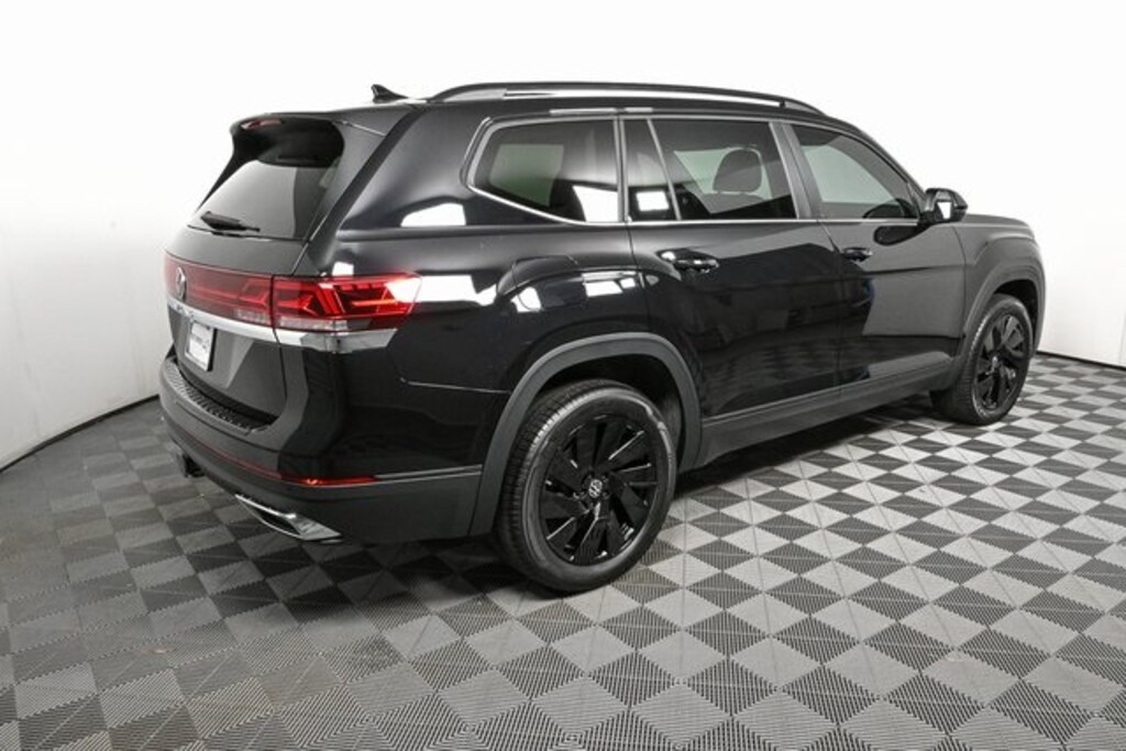 New 2026 Volkswagen Atlas 2.0T SE w/Technology SUV