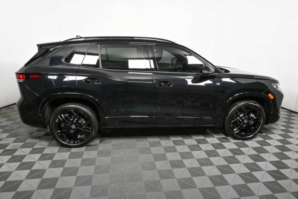 New 2026 Volkswagen Tiguan 2.0T SE R-Line Black SUV