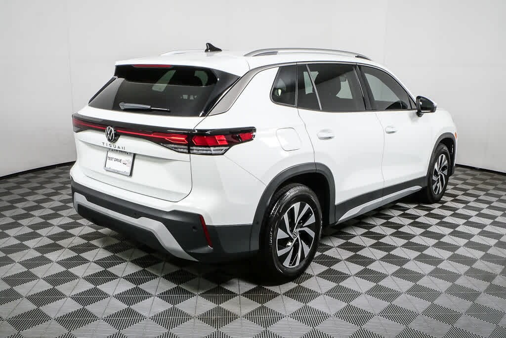 New 2026 Volkswagen Tiguan 2.0T S SUV