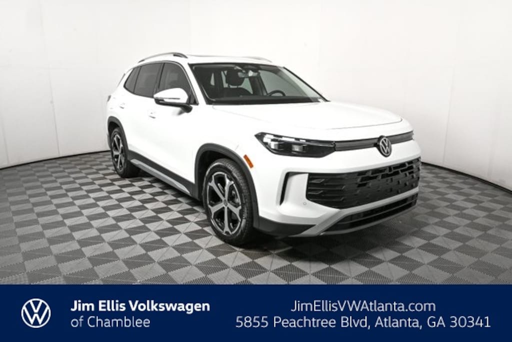 New 2025 Volkswagen Tiguan 2.0T SE SUV