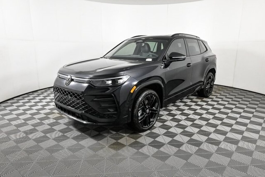 New 2026 Volkswagen Tiguan 2.0T SE R-Line Black R-Line Black AWD SUV