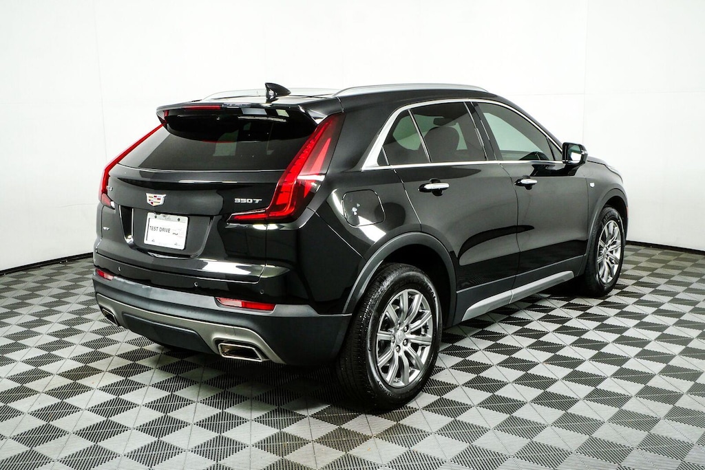 Used 2023 CADILLAC XT4 Premium Luxury SUV