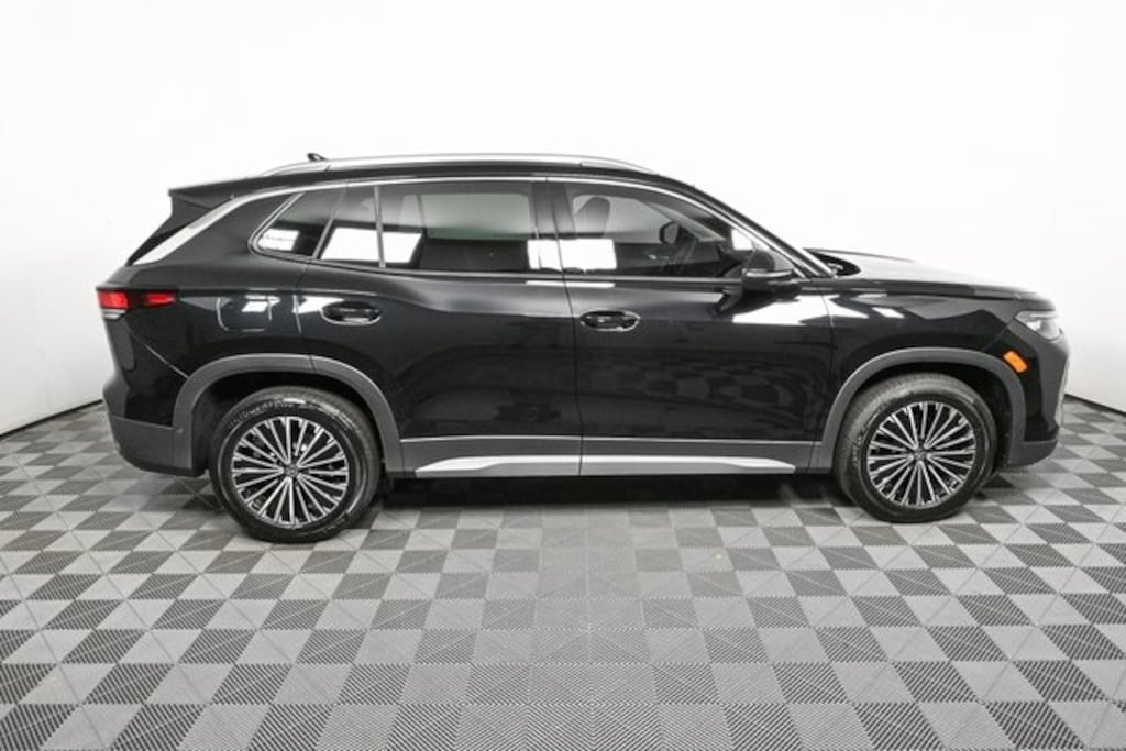 New 2025 Volkswagen Tiguan 2.0T S SUV