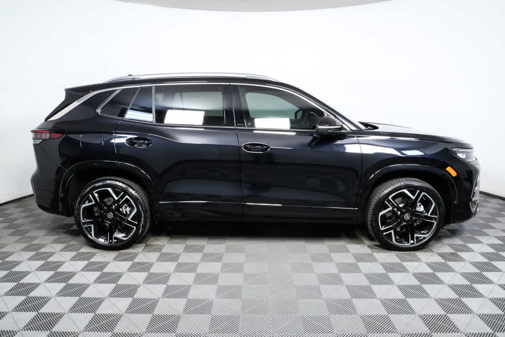 New 2026 Volkswagen Tiguan 2.0T SEL R-Line Turbo SUV