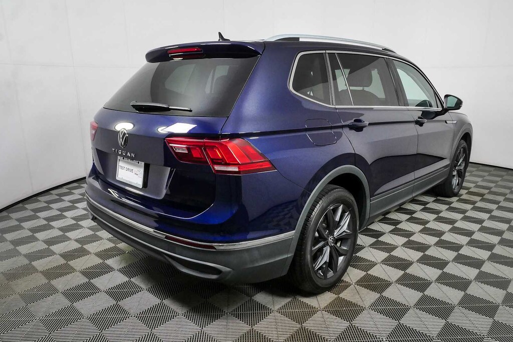 Certified 2023 Volkswagen Tiguan 2.0T SE SUV