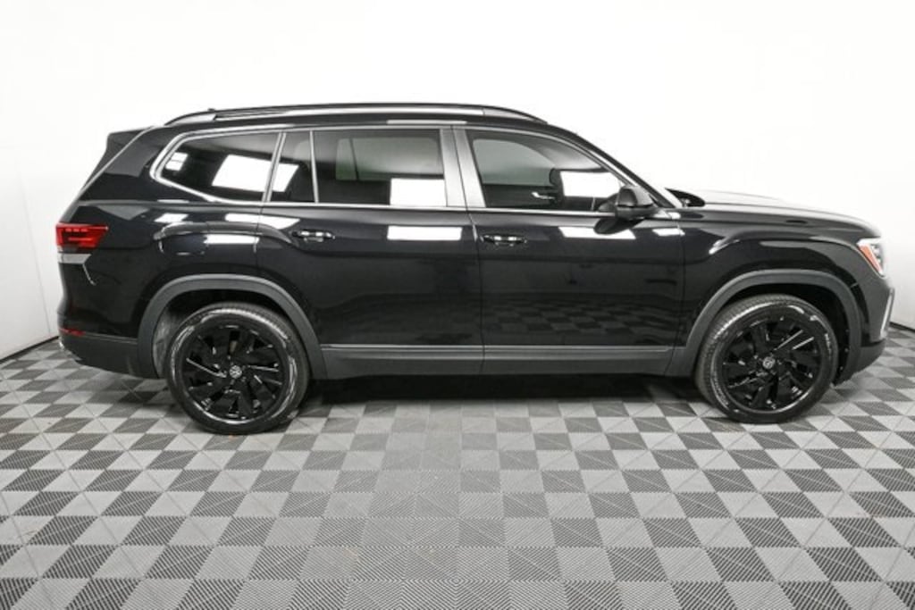 New 2026 Volkswagen Atlas 2.0T SE w/Technology SUV