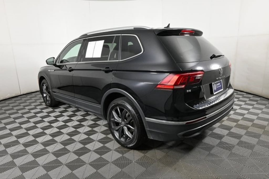 Certified 2022 Volkswagen Tiguan 2.0T SE SUV