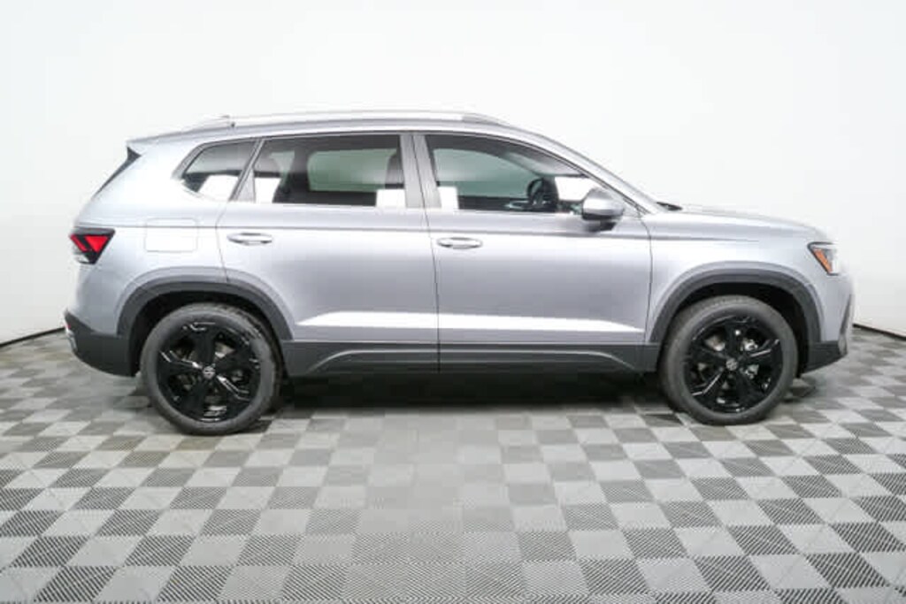 New 2026 Volkswagen Taos 1.5T SEL SUV