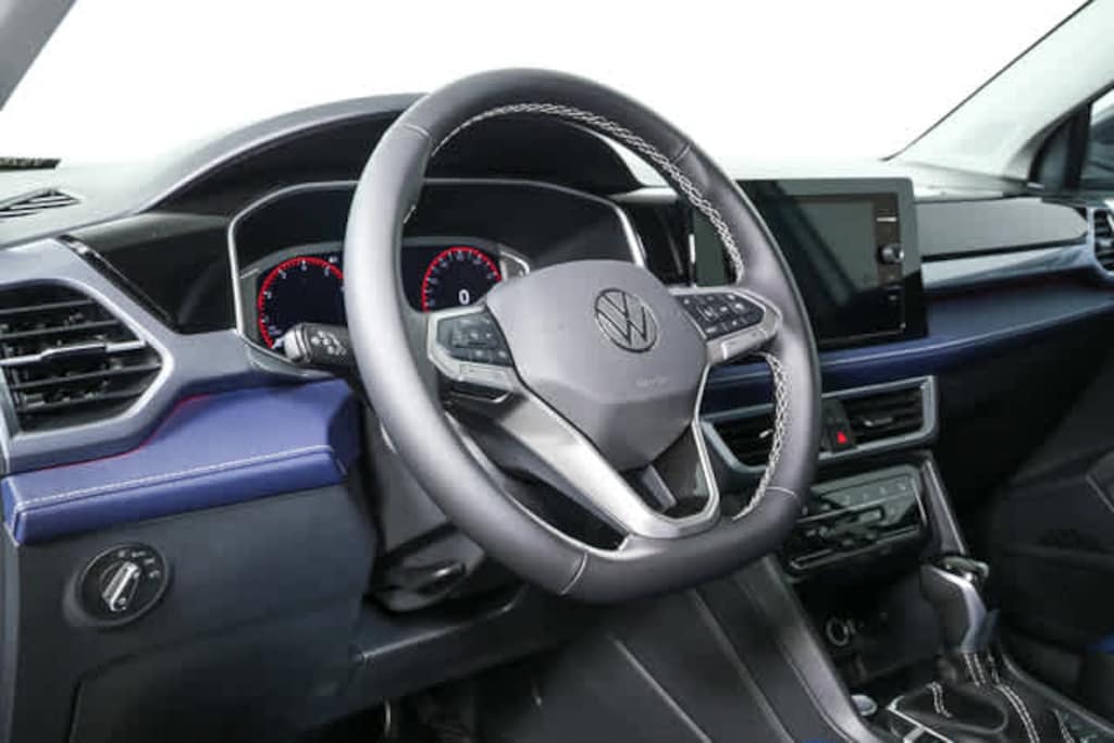 New 2026 Volkswagen Taos 1.5T SEL SUV
