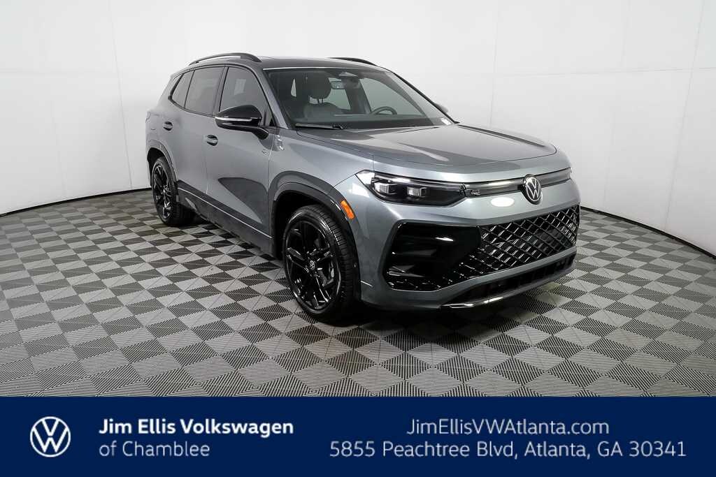 New 2026 Volkswagen Tiguan 2.0T SE R-Line Black SUV