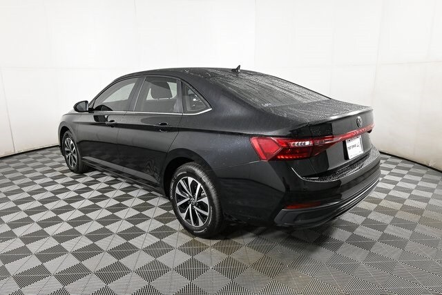 2025 Volkswagen Jetta 1.5T S photo 3