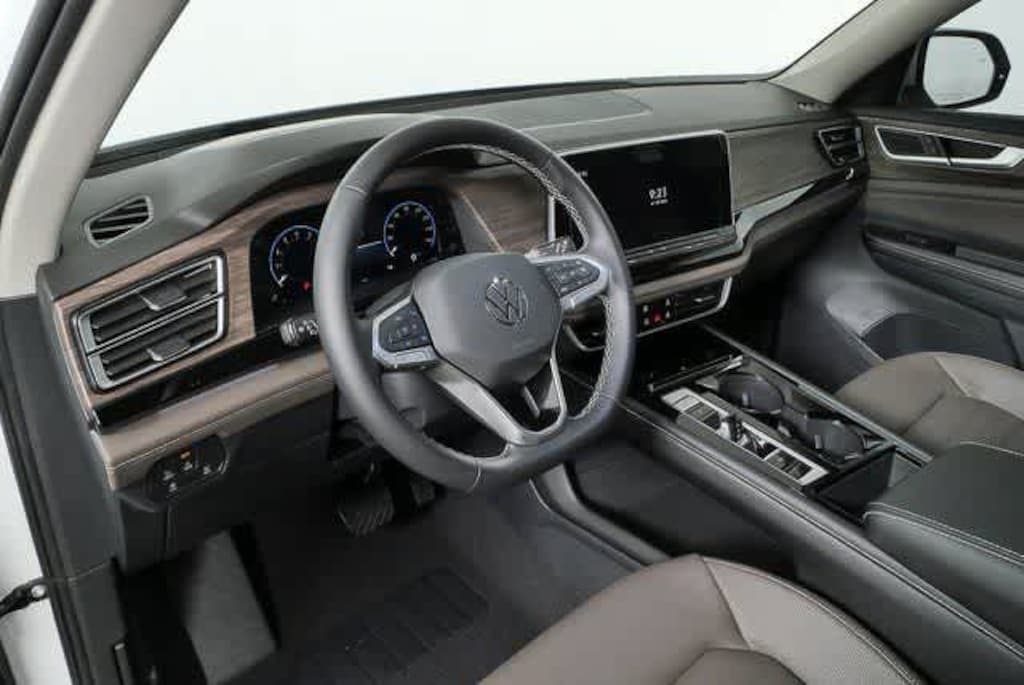 New 2026 Volkswagen Atlas 2.0T SEL SUV