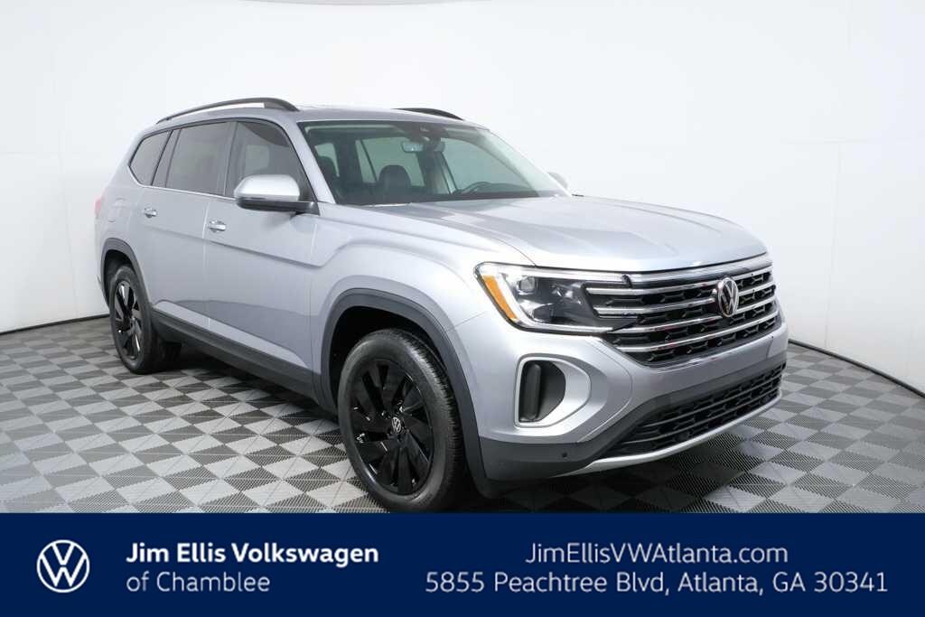 New 2026 Volkswagen Atlas SE w/Technology SUV