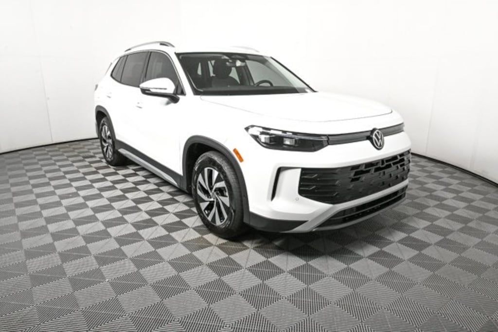 New 2026 Volkswagen Tiguan 2.0T S SUV