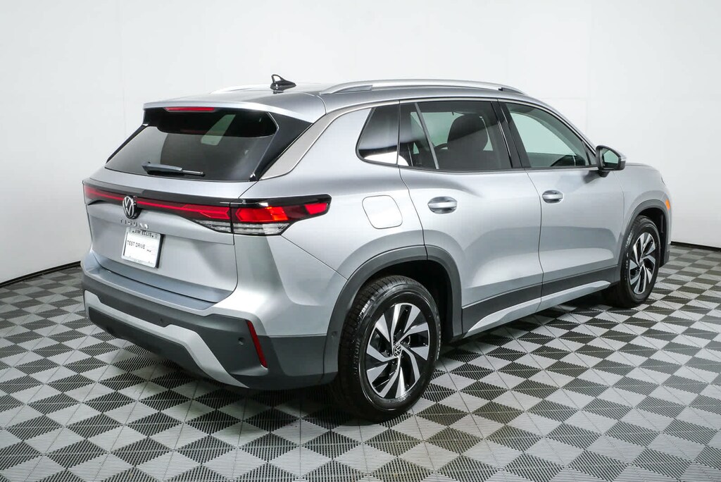 New 2026 Volkswagen Tiguan S SUV