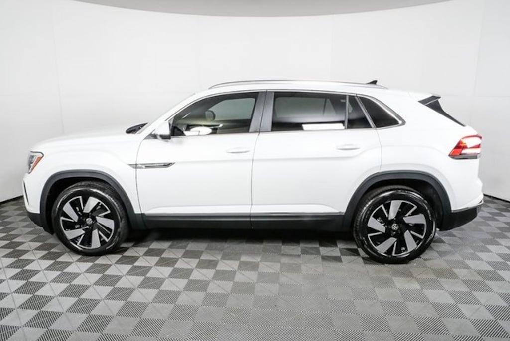 New 2026 Volkswagen Atlas Cross Sport 2.0T SEL SUV