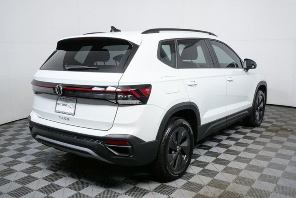 New 2026 Volkswagen Taos 1.5T S SUV