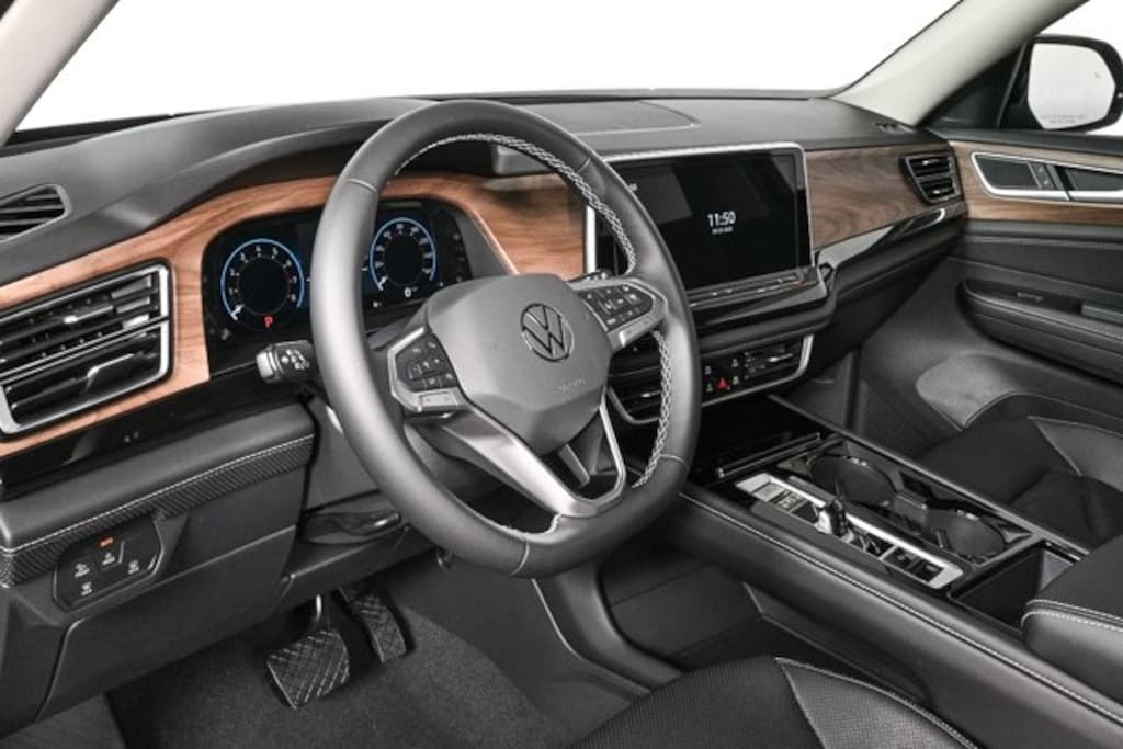 New 2026 Volkswagen Atlas 2.0T SE w/Technology SUV
