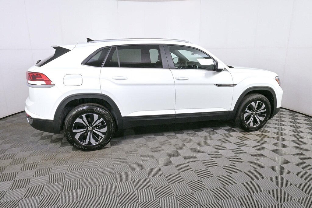 New 2026 Volkswagen Atlas Cross Sport SE SUV