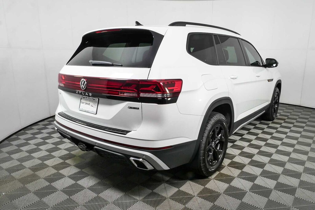New 2026 Volkswagen Atlas 2.0T Peak Edition SUV