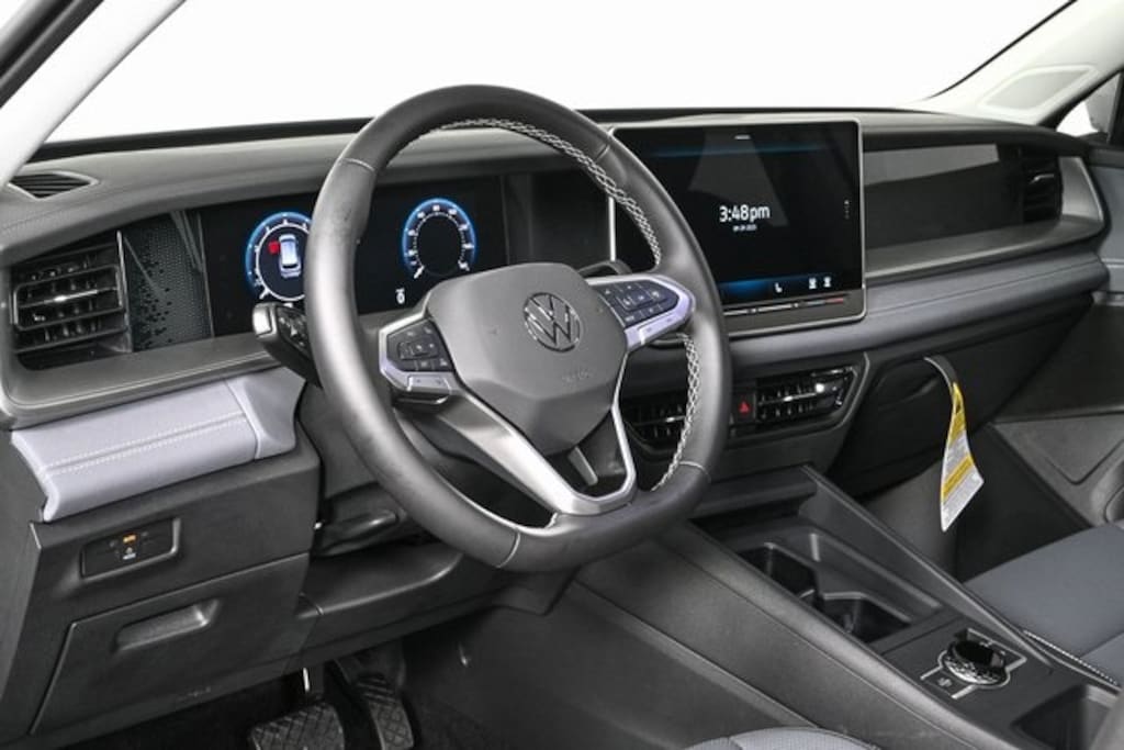 New 2025 Volkswagen Tiguan 2.0T SE SUV