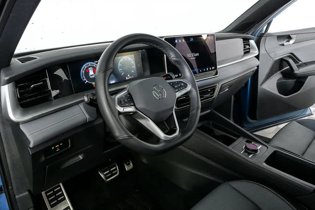Certified 2025 Volkswagen Tiguan 2.0T SE R-Line Black SUV