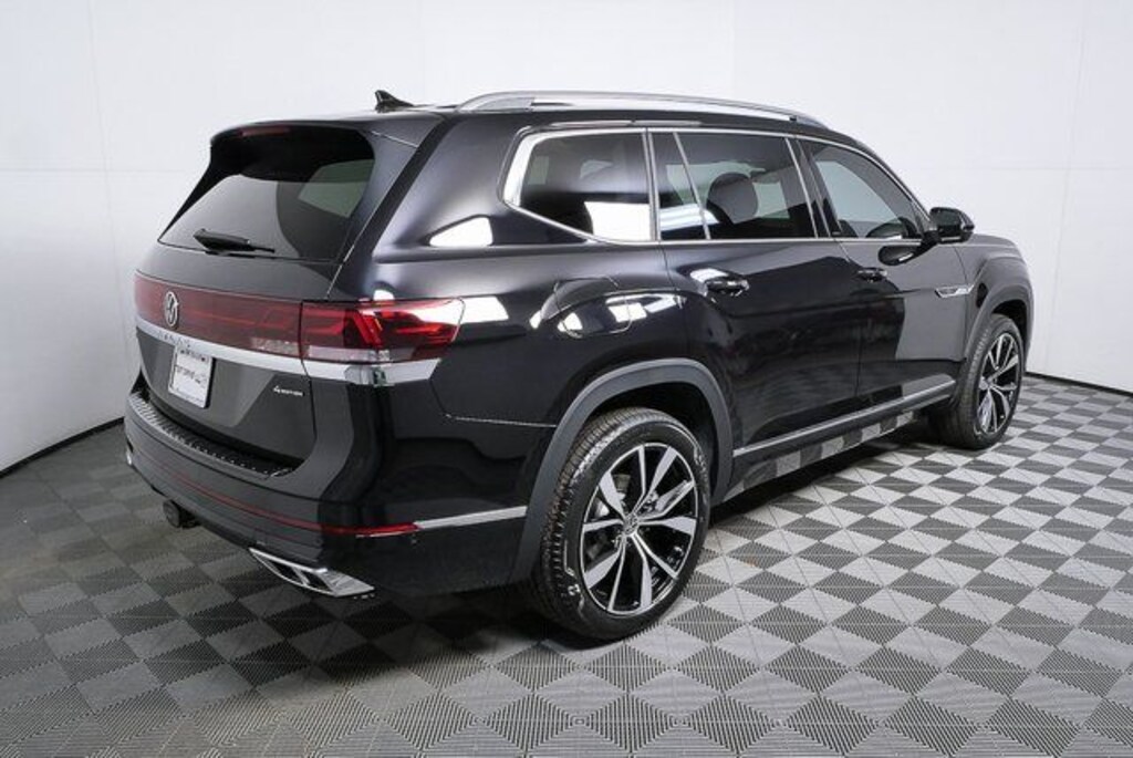 New 2026 Volkswagen Atlas 2.0T SEL Premium R-Line SUV