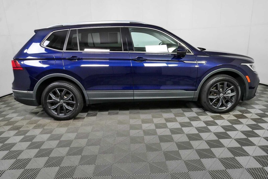 Certified 2023 Volkswagen Tiguan 2.0T SE SUV
