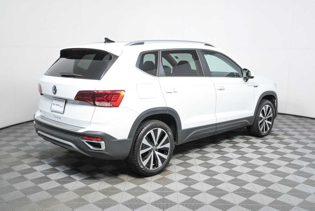 Certified 2023 Volkswagen Taos 1.5T SE SUV