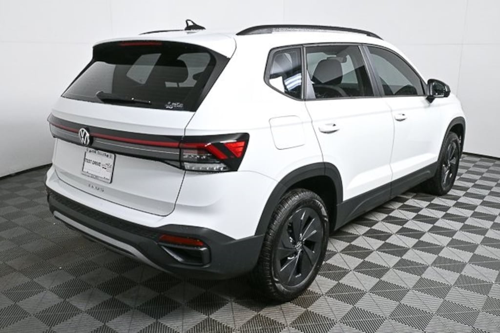 New 2025 Volkswagen Taos 1.5T S SUV