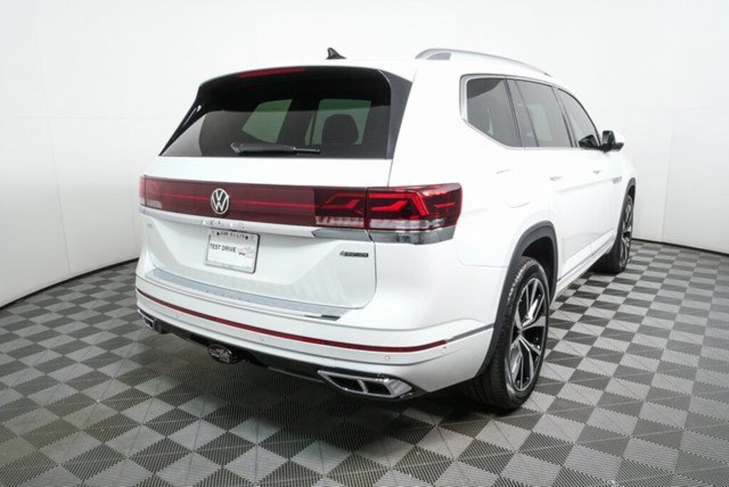 New 2026 Volkswagen Atlas 2.0T SEL Premium R-Line SUV