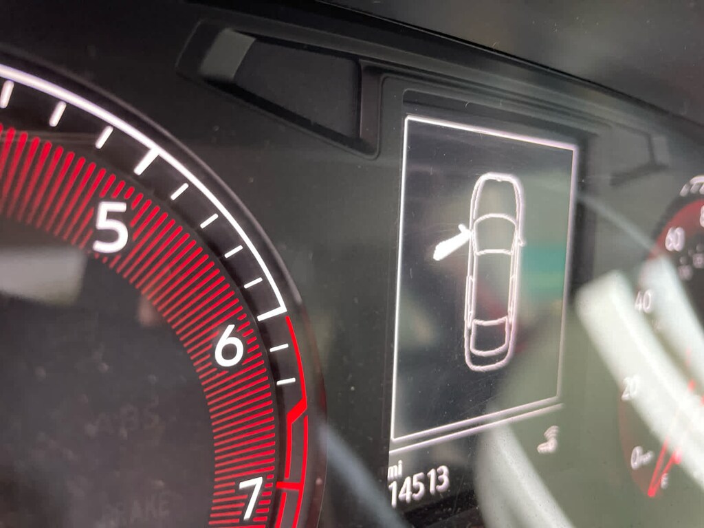 Certified 2021 Volkswagen Jetta 1.4T R-Line Sedan