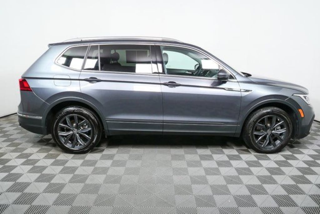 Certified 2023 Volkswagen Tiguan 2.0T SE SUV