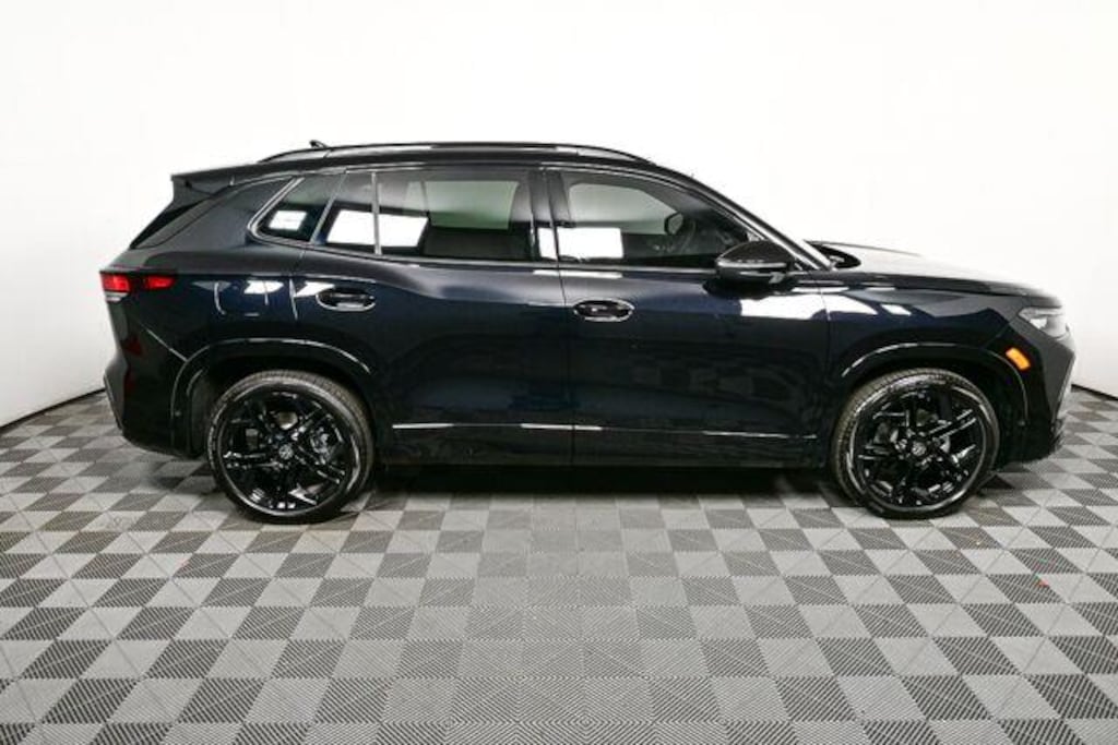 New 2026 Volkswagen Tiguan SE R-Line Black SUV