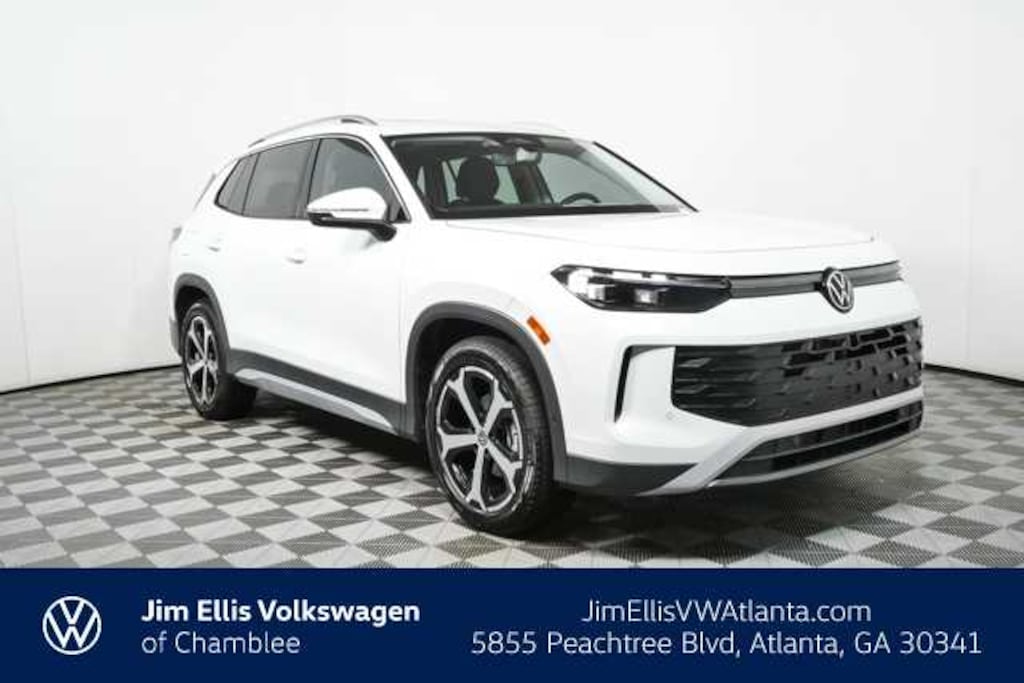 New 2026 Volkswagen Tiguan SE SUV