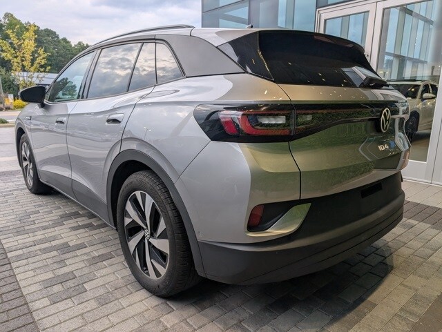 2023 Volkswagen ID.4 Pro photo 3