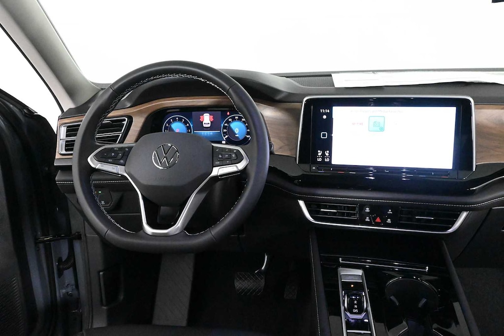 New 2026 Volkswagen Atlas SE w/Technology SUV
