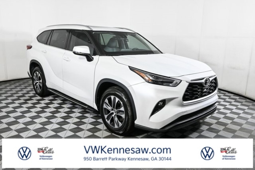 Used 2022 Toyota Highlander XLE SUV