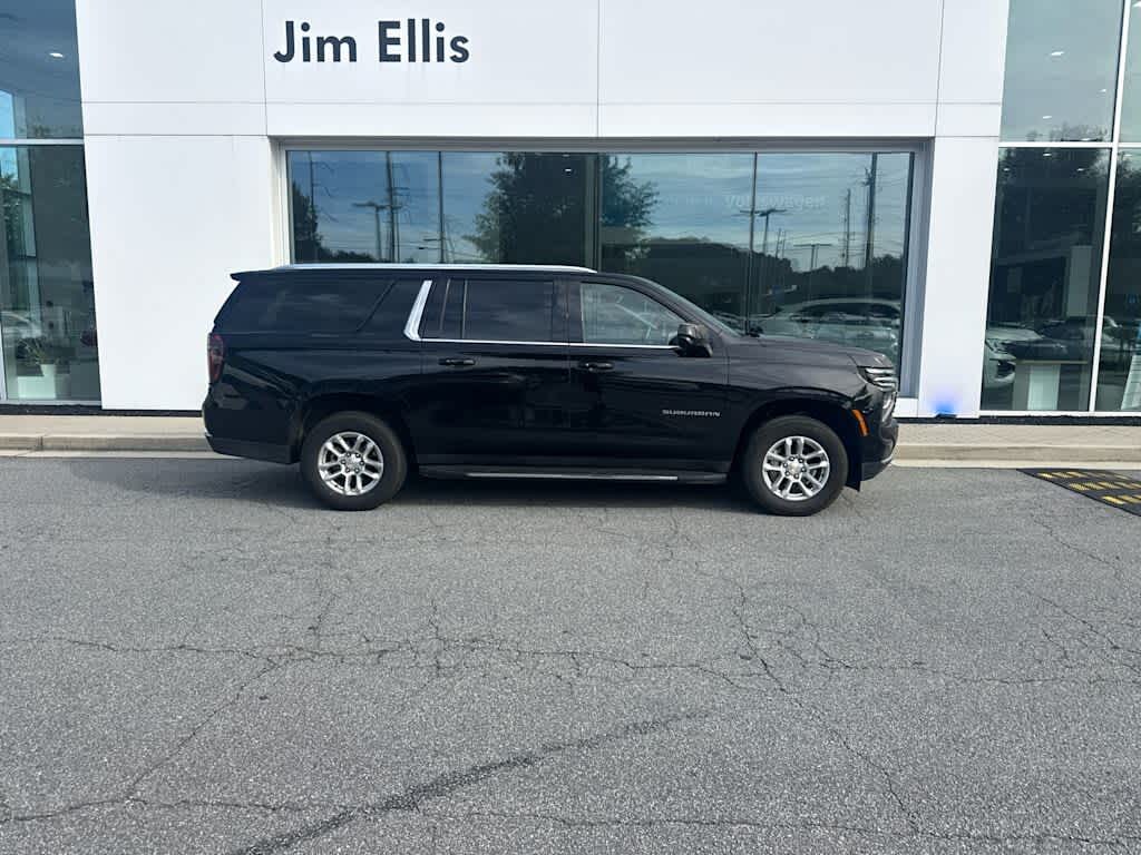 Used 2025 Chevrolet Suburban LT SUV