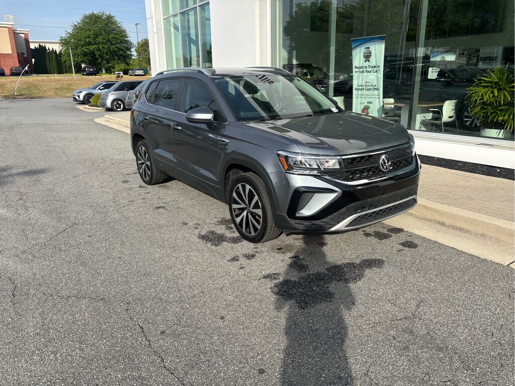 Certified 2022 Volkswagen Taos 1.5T SE SUV