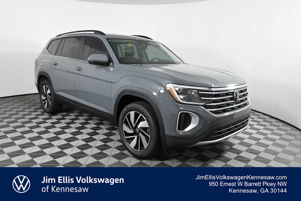 New 2026 Volkswagen Atlas SE w/Technology SUV