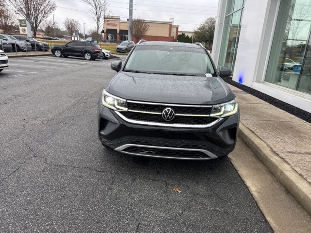Certified 2022 Volkswagen Taos 1.5T SEL 4MOTION SUV