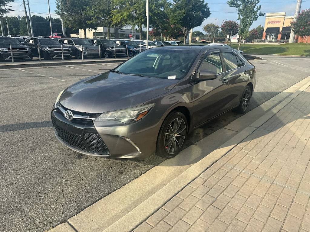 Used 2016 Toyota Camry XSE Sedan