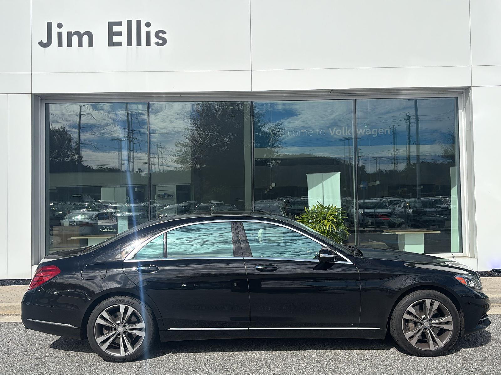  Mercedes-Benz S-Class