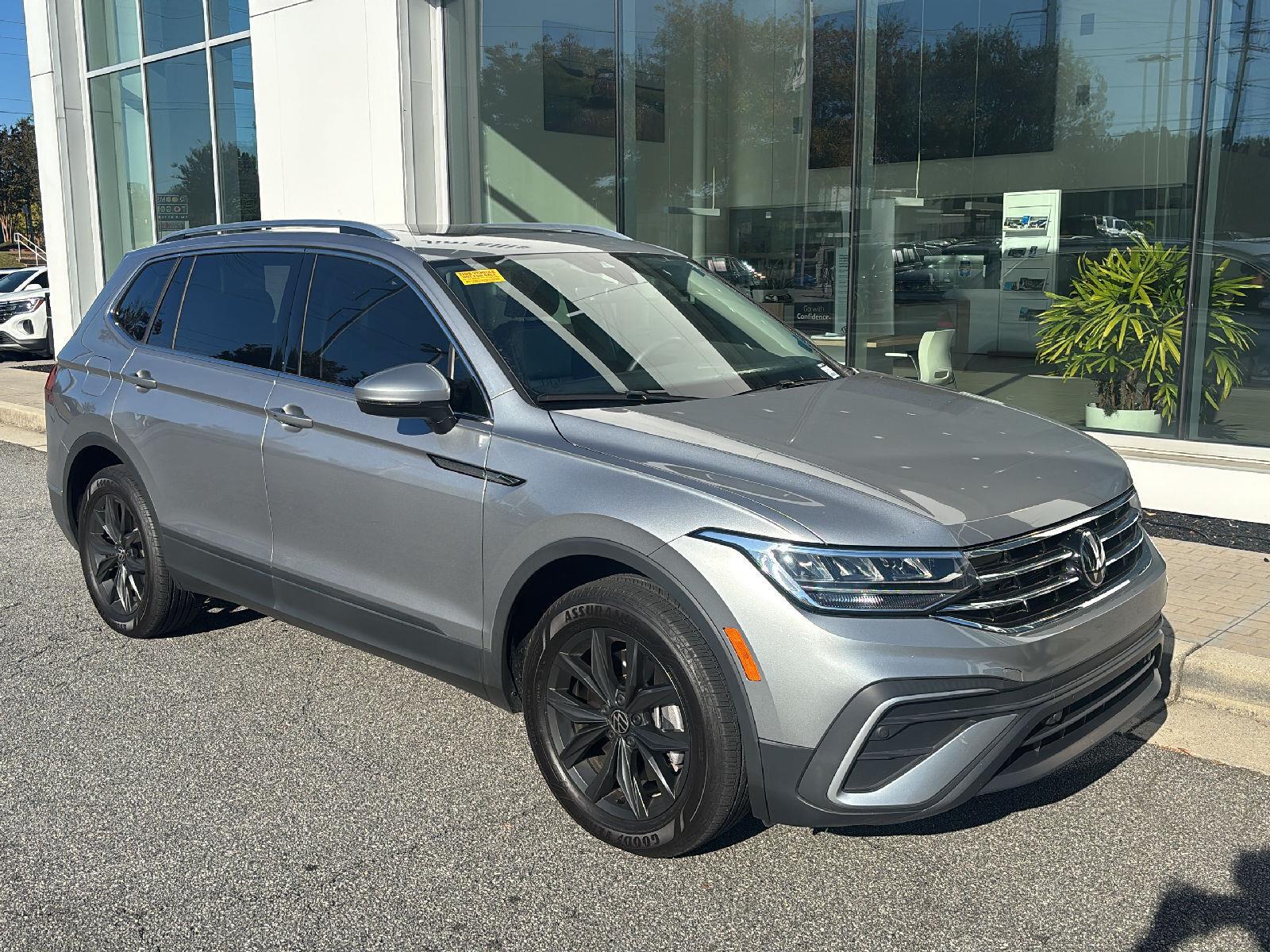 Certified 2024 Volkswagen Tiguan SE SUV