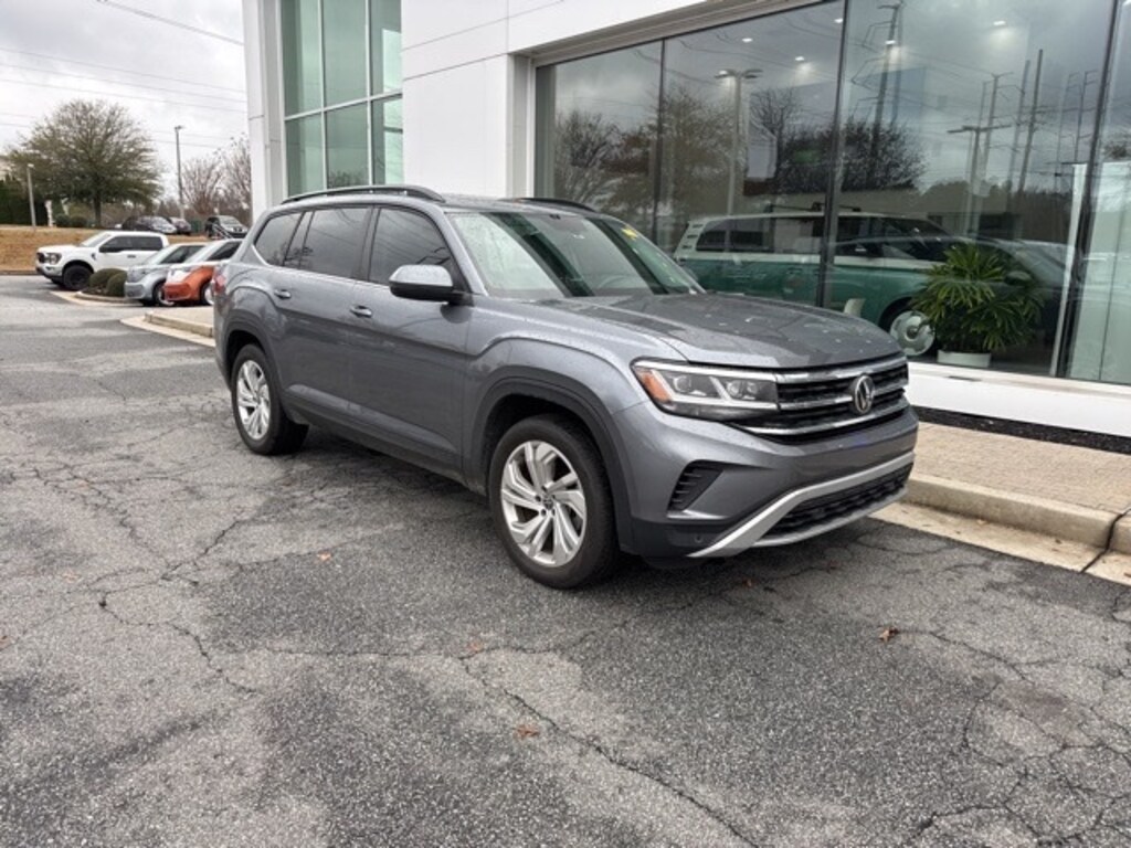 Certified 2023 Volkswagen Atlas 3.6L V6 SE w/Technology SUV