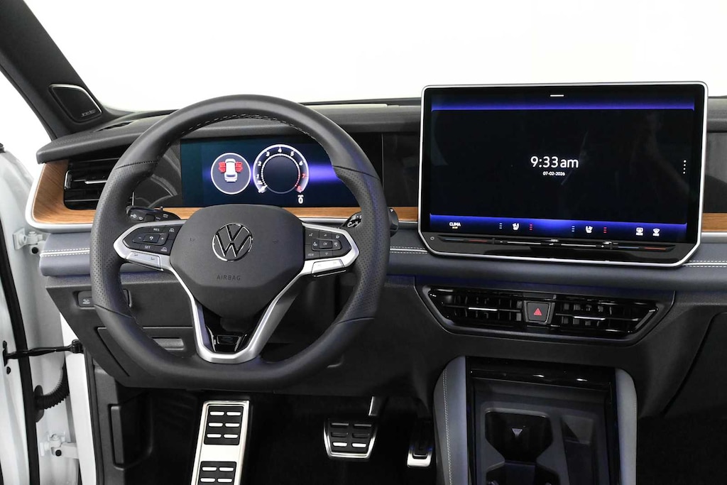 New 2026 Volkswagen Tiguan 2.0T SEL R-Line Turbo SUV